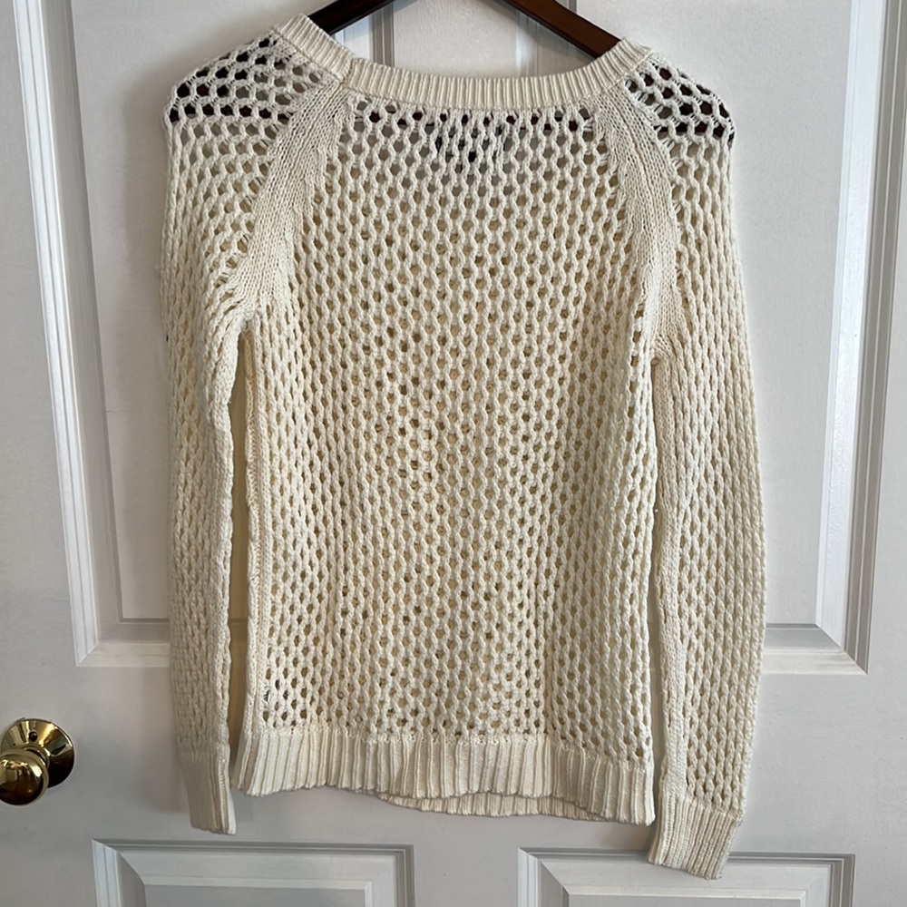 American Eagle cream sweater - Picture 2 of 2